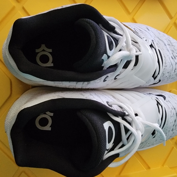 Nike KD 14 TB White/Black Size 16.5 Kevin Durant Basketball Shoe Big and Tall - Picture 1 of 11